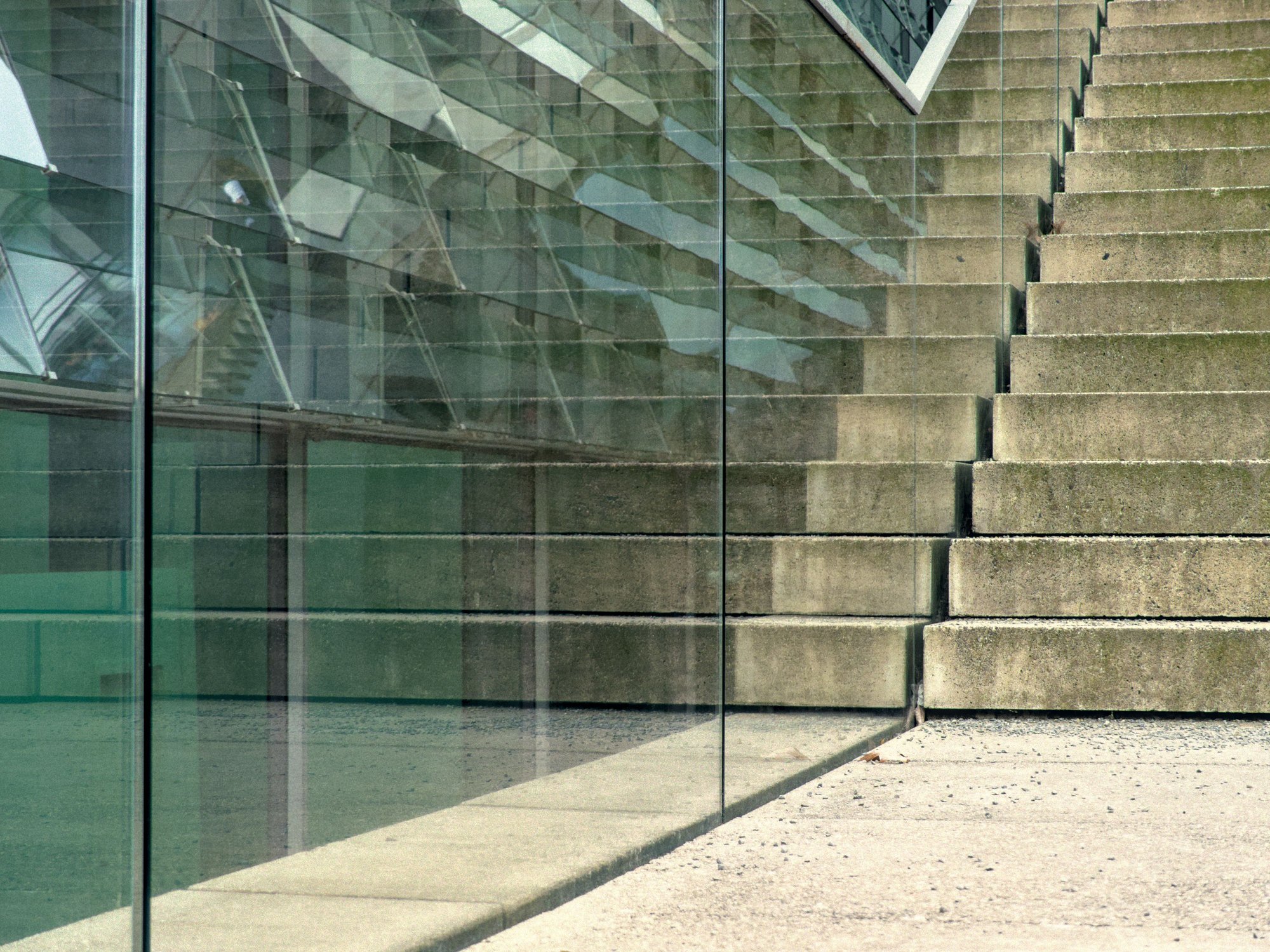Tempered glass sheets